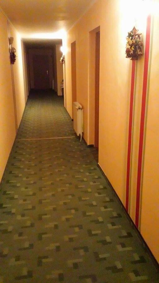 Motel Ioanis Mîndruloc Zewnętrze zdjęcie