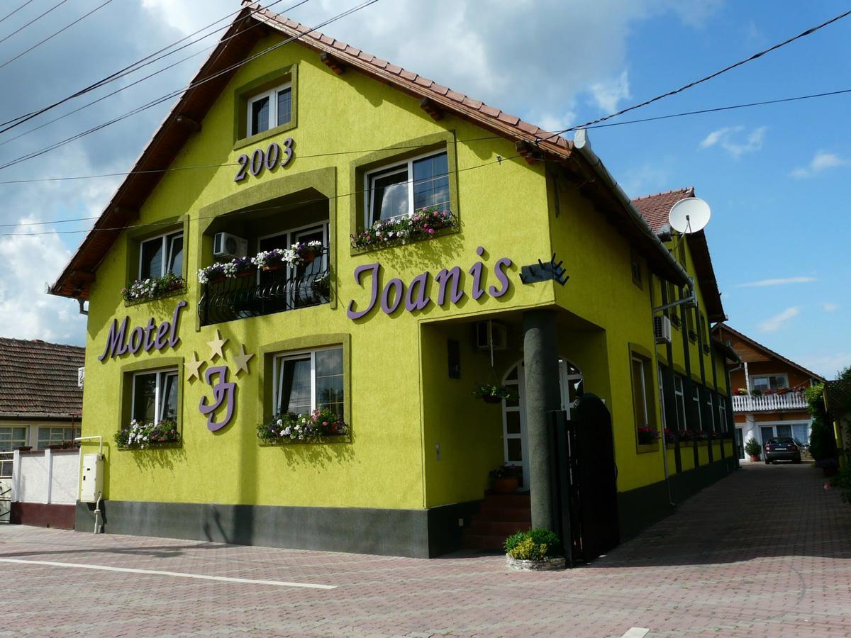 Motel Ioanis Mîndruloc Zewnętrze zdjęcie
